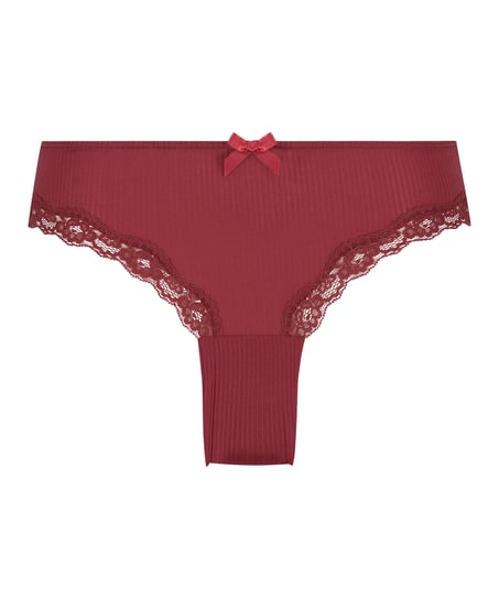 Lola Brazilian, Red