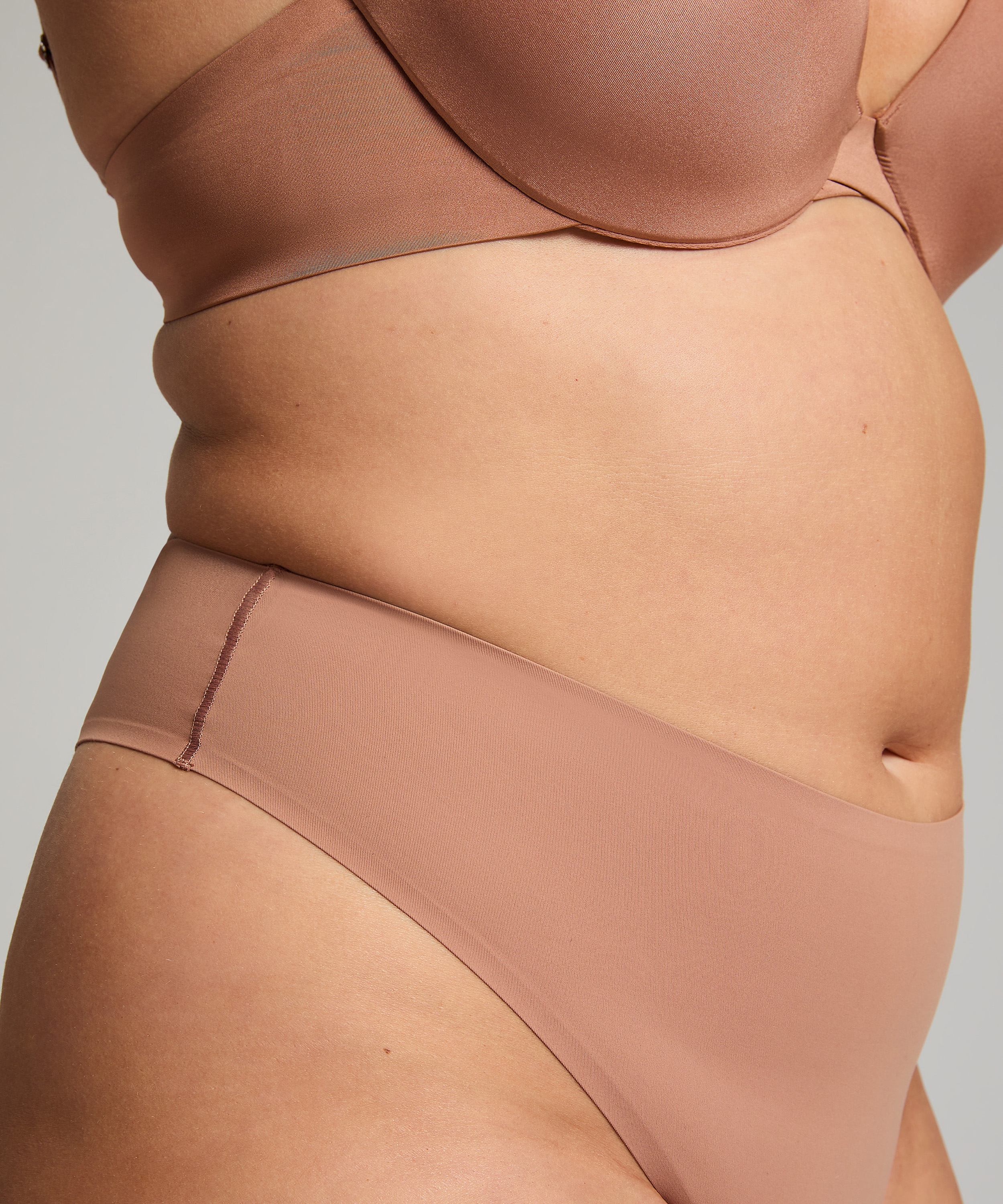 Smooth Thong, Brown, main