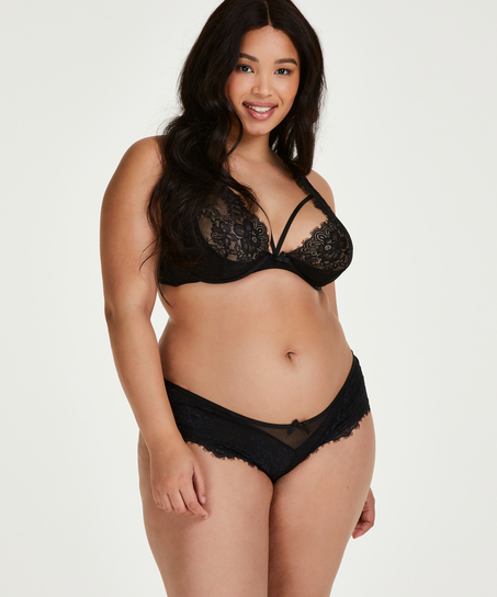Latisha Brazilian, Black