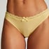 Lola Thong, Yellow