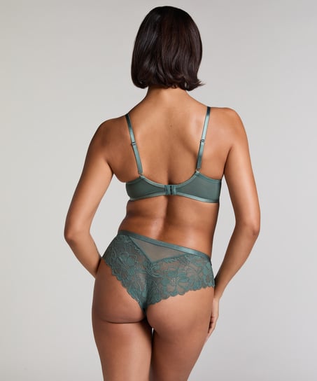 Sophia Brazilian, Green