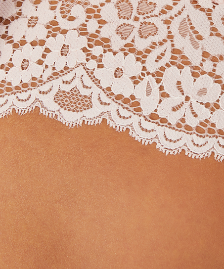 Marina Brazilian, Pink