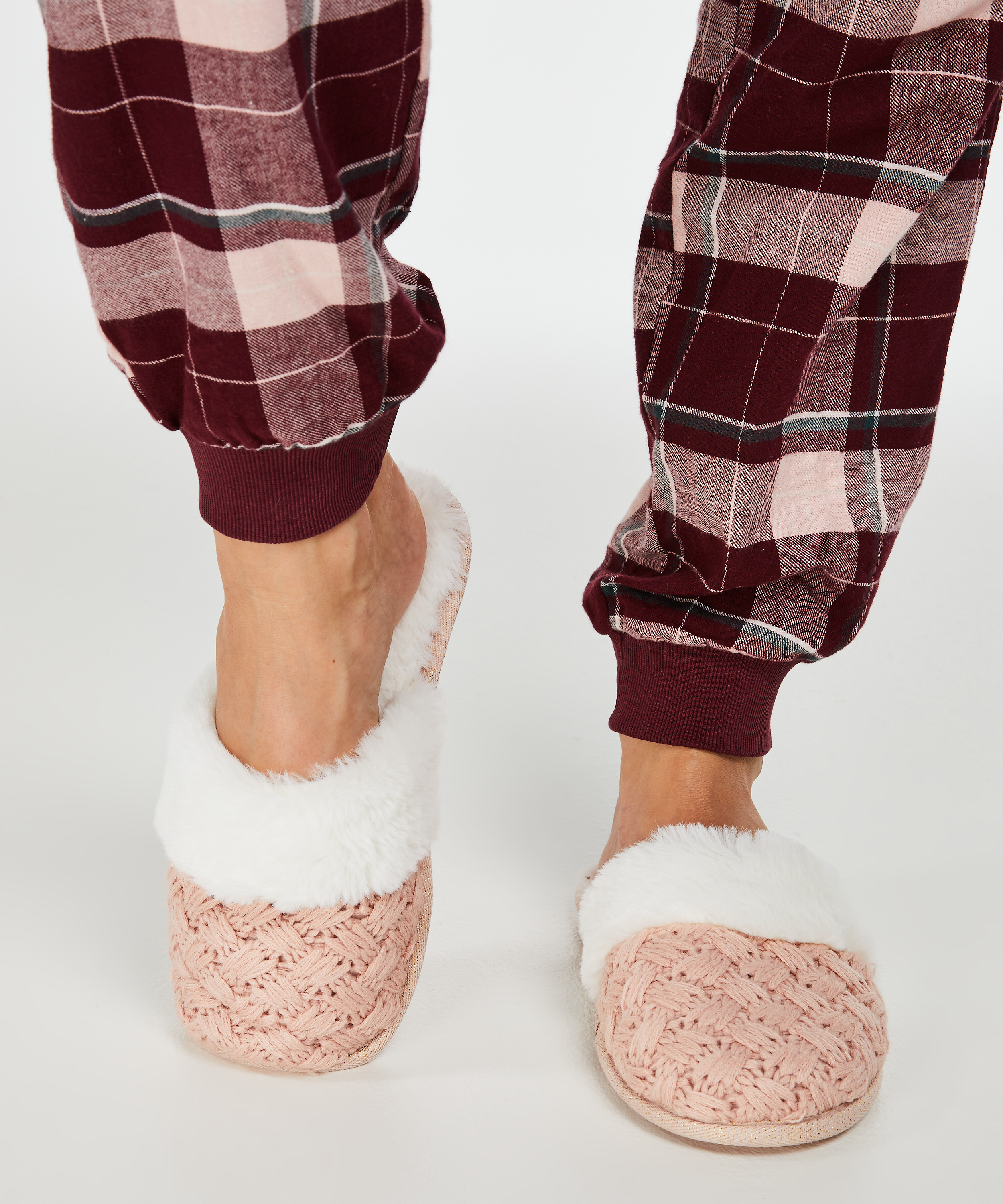 Knitted slippers, Pink, main