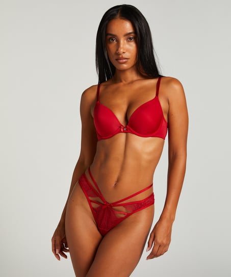 Wera Thong, Red