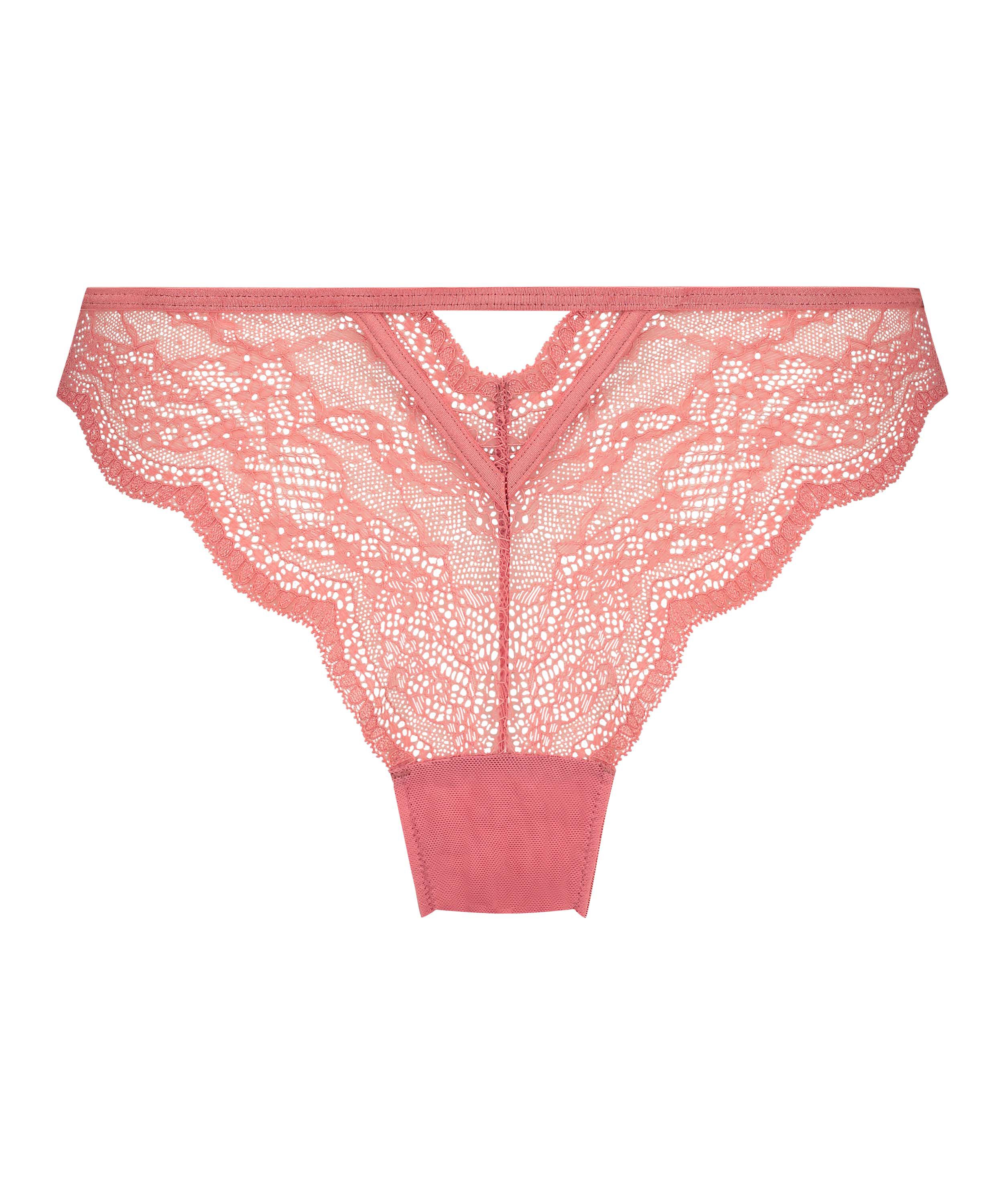 Isabelle Cheekini, Pink