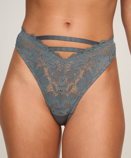 Andrea Brazilian, Blue
