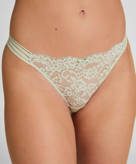 Sully Thong, Green