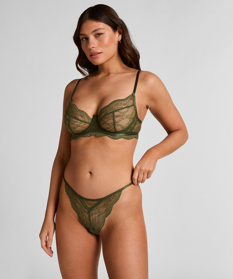 Isabelle Thong, Green