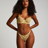 Isabelle Thong, Yellow
