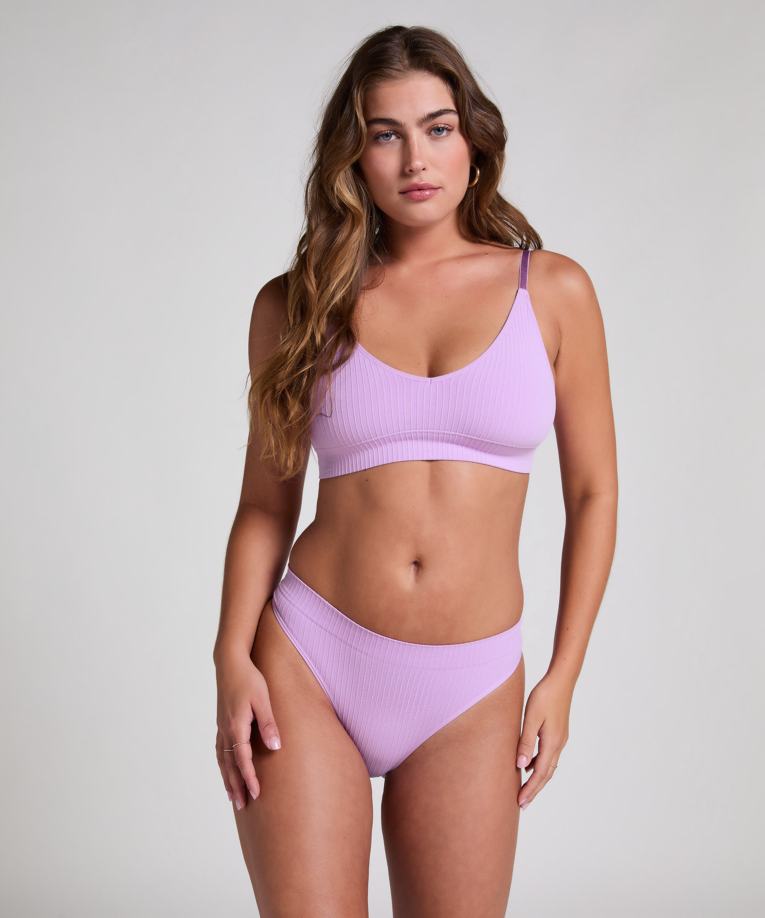 Dianne Bralette, Purple