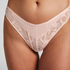 Ali Thong, Pink
