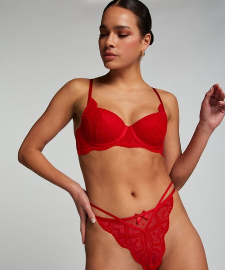 Pippa Thong, Red