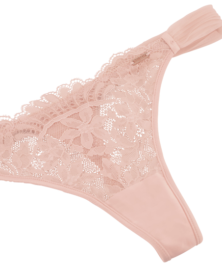 Antonia Thong, Pink