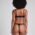 Tanga Irina, Black