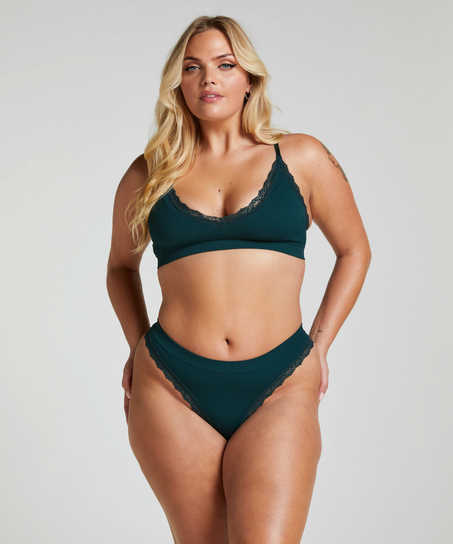 Lola Thong, Green