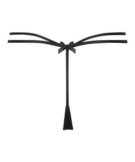 Pippa Thong, Black