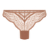 Isabelle Cheekini, Brown