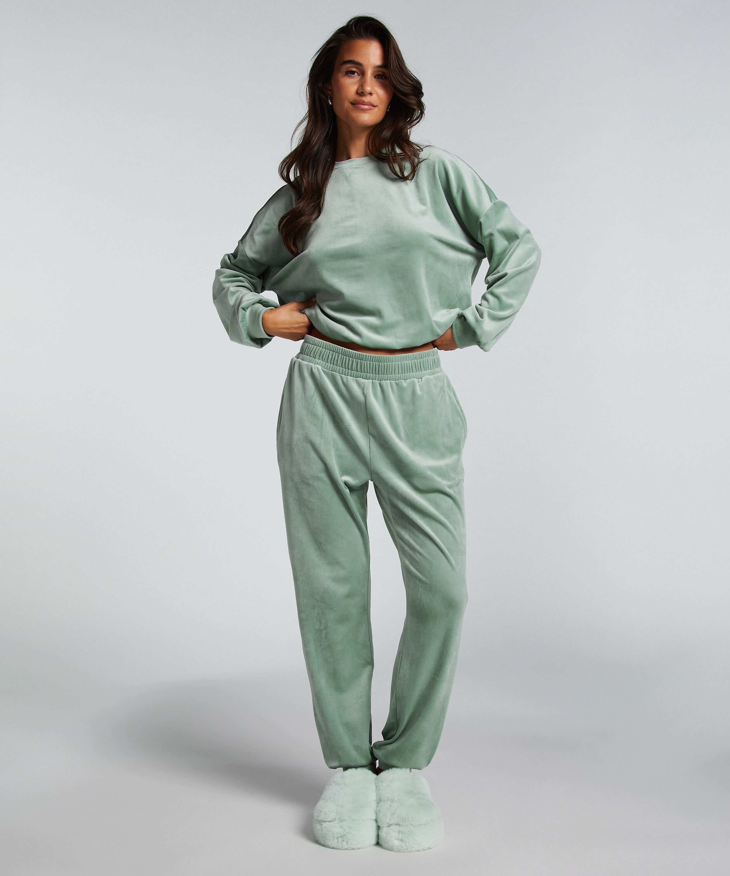 Velours Jogging Pants, Green