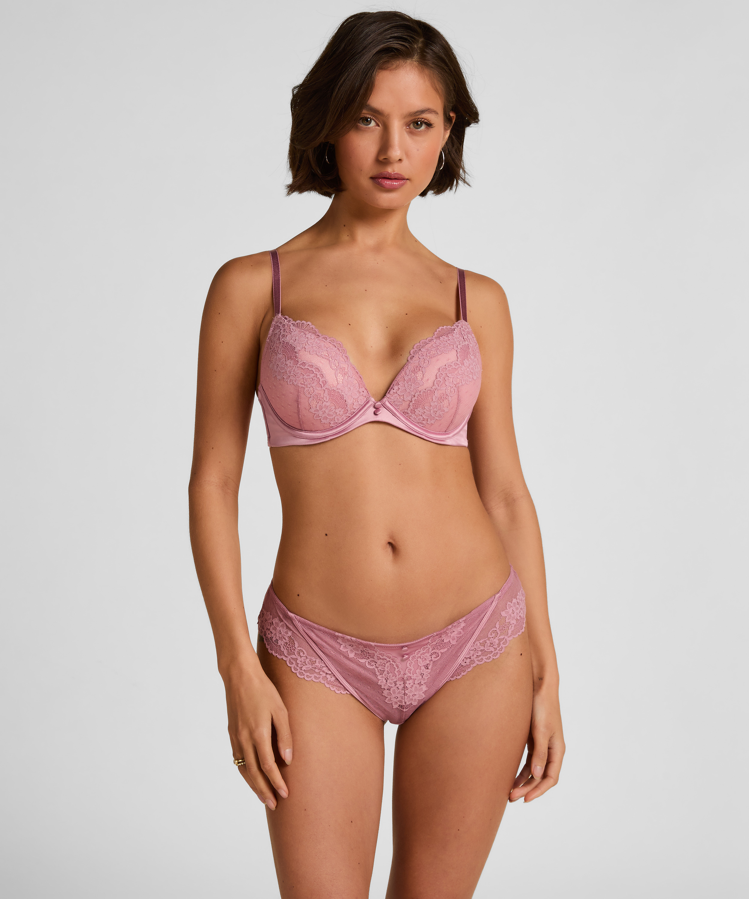 Brazilian Laila, Pink, main