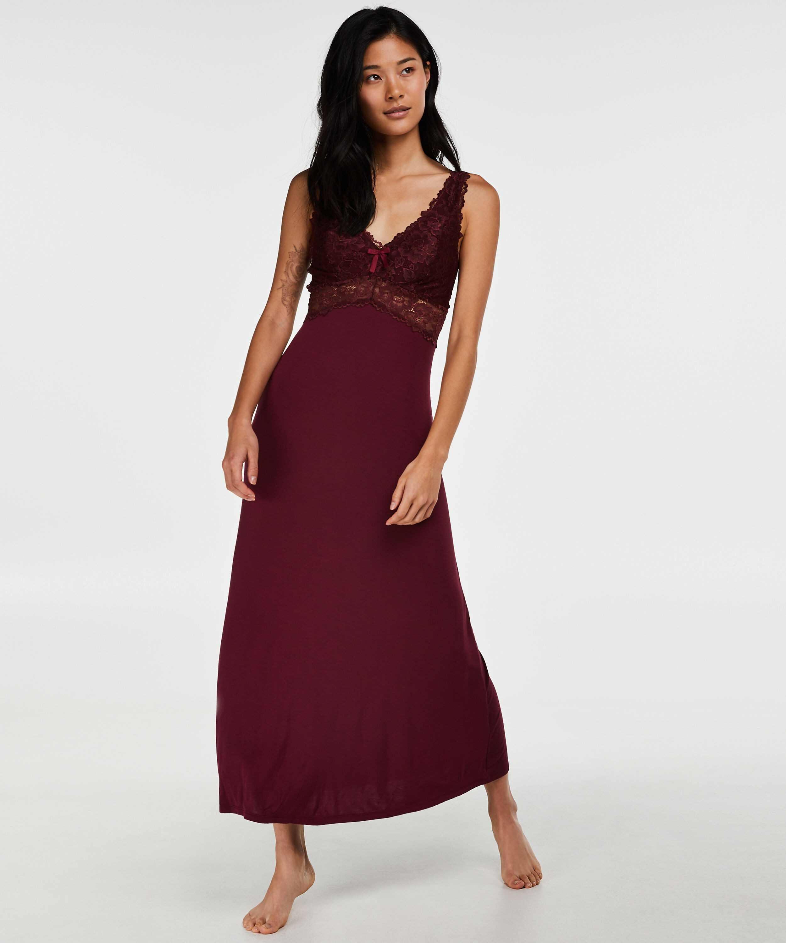 Long slip dress Modal lace, Red