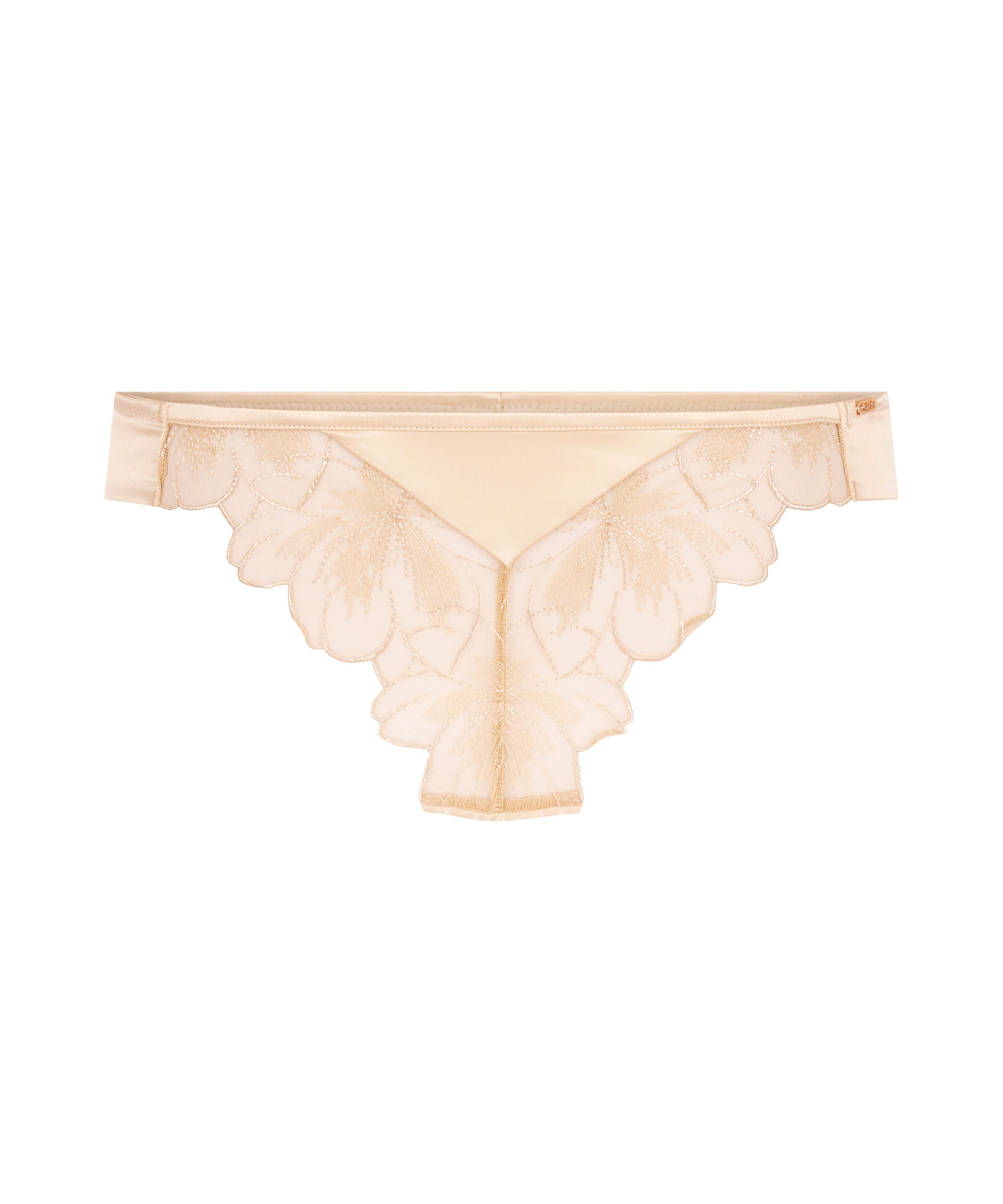 Emilia Thong, Yellow