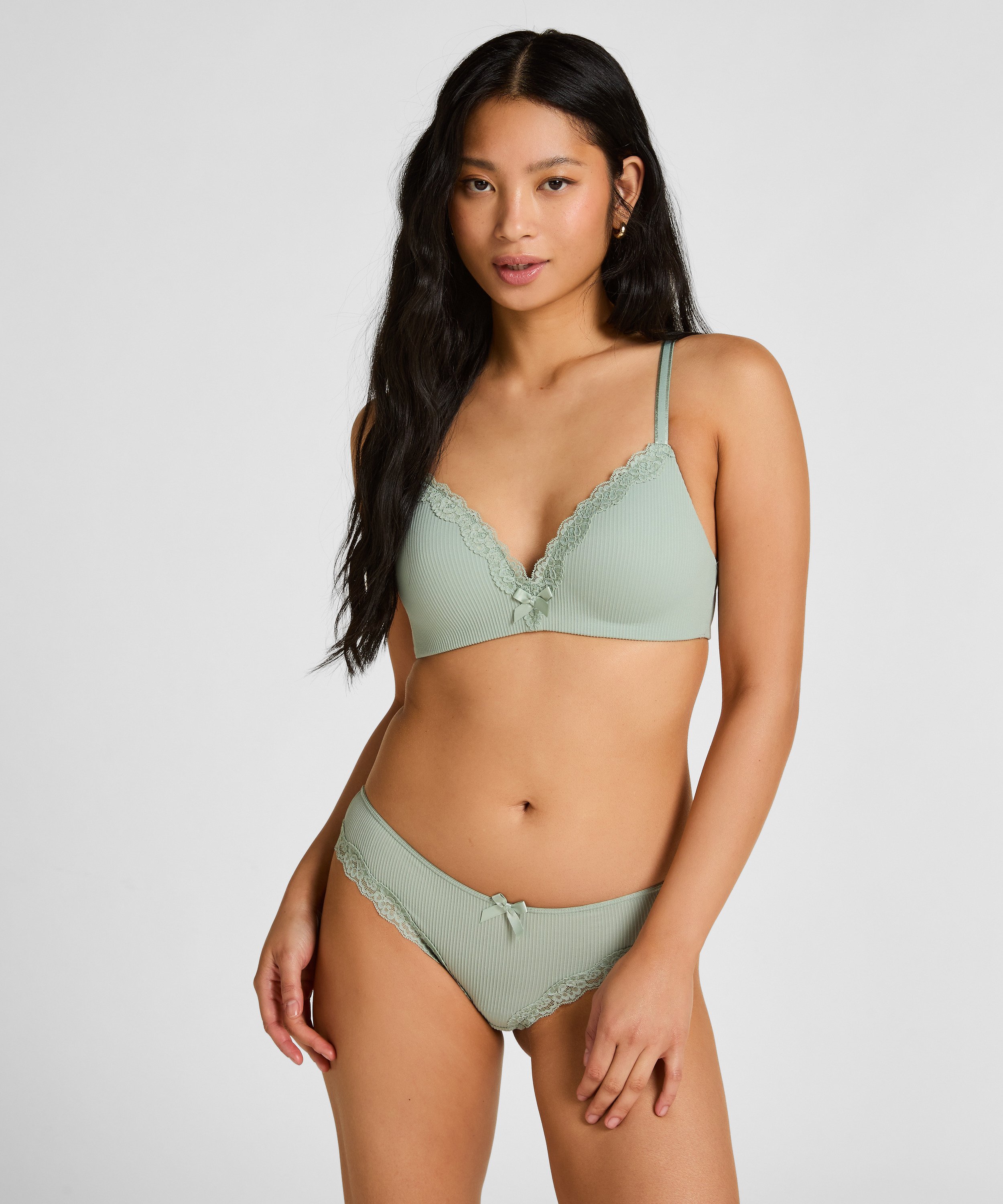 Lola Padded Non-Wired Bra, Green, main