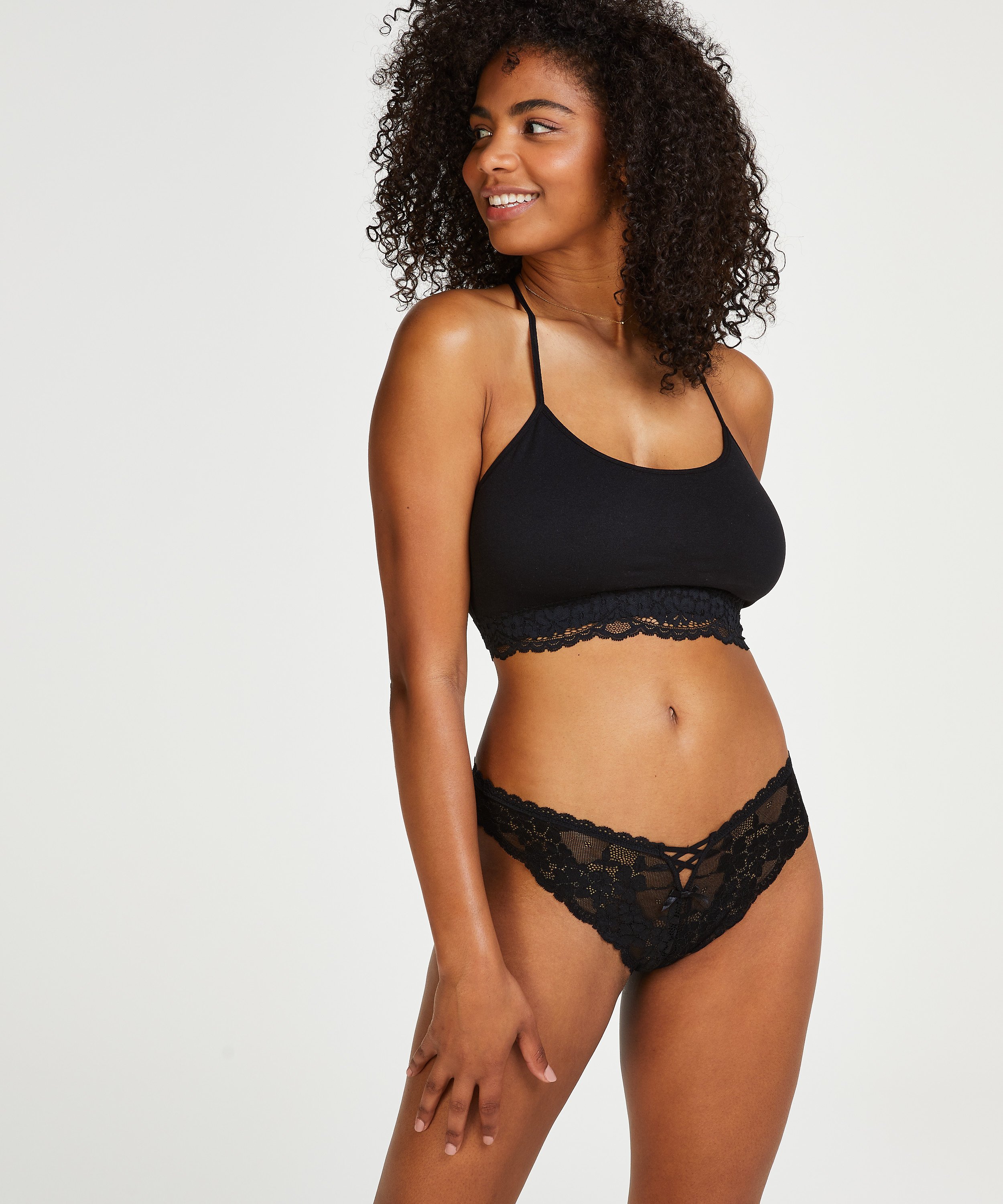 Bobby Brazilian, Black, main