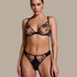 Anouk thong, Black