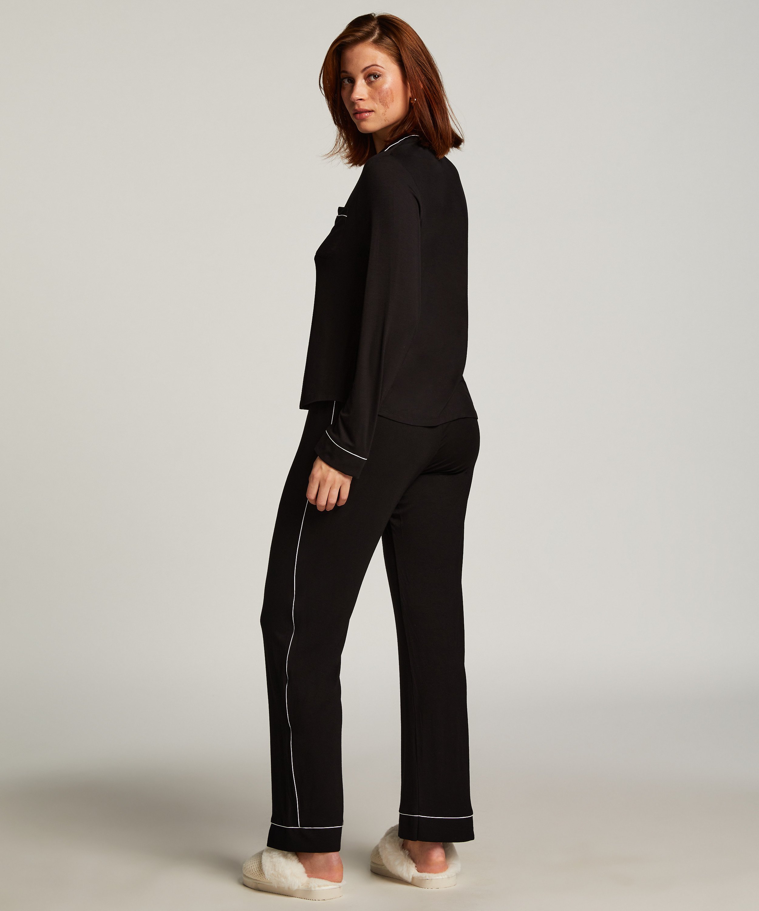 Essential Jersey Pants, Black, main