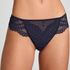 Daisy Thong, Blue