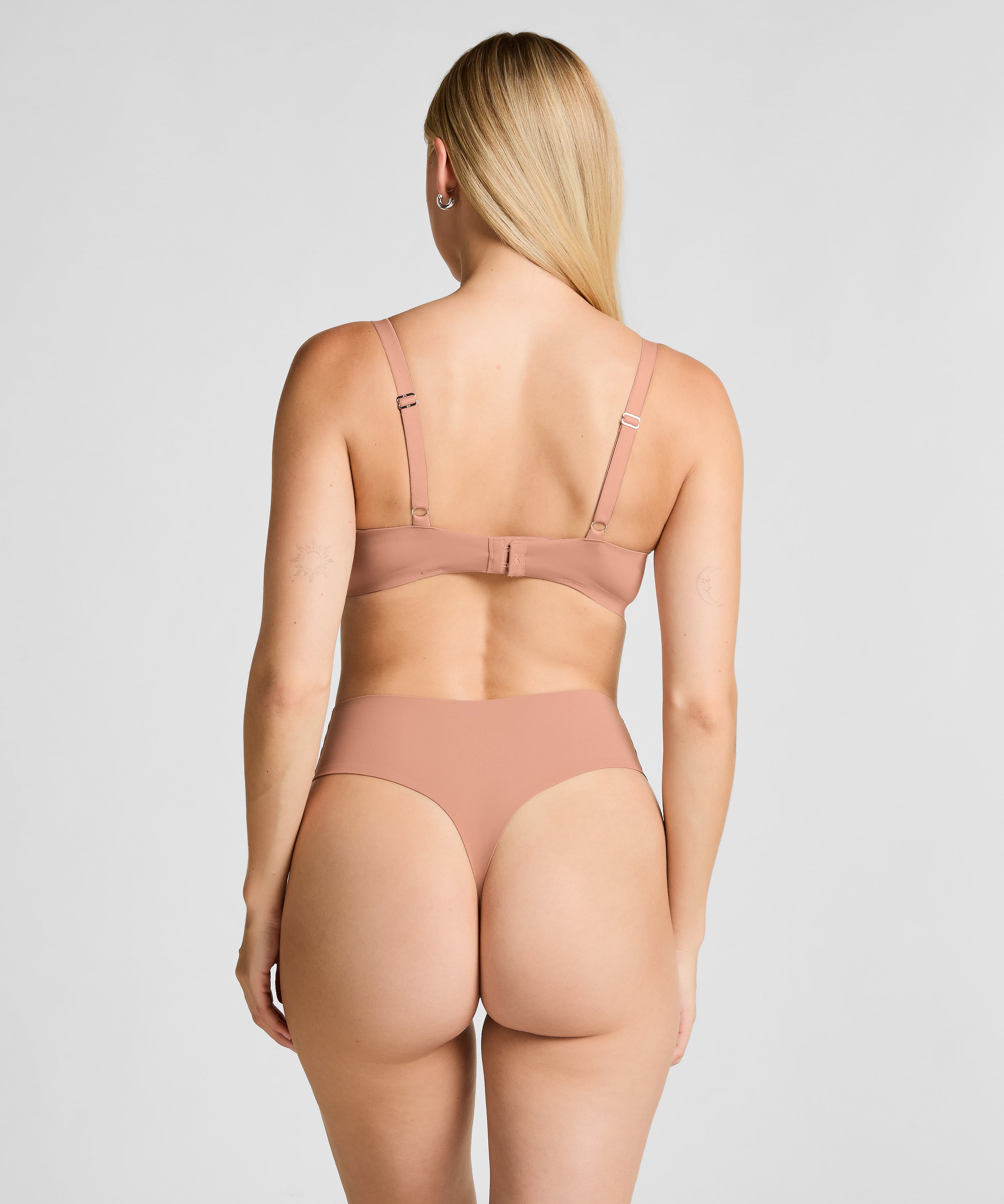 Smooth Padded Underwired Bra, Brown, main