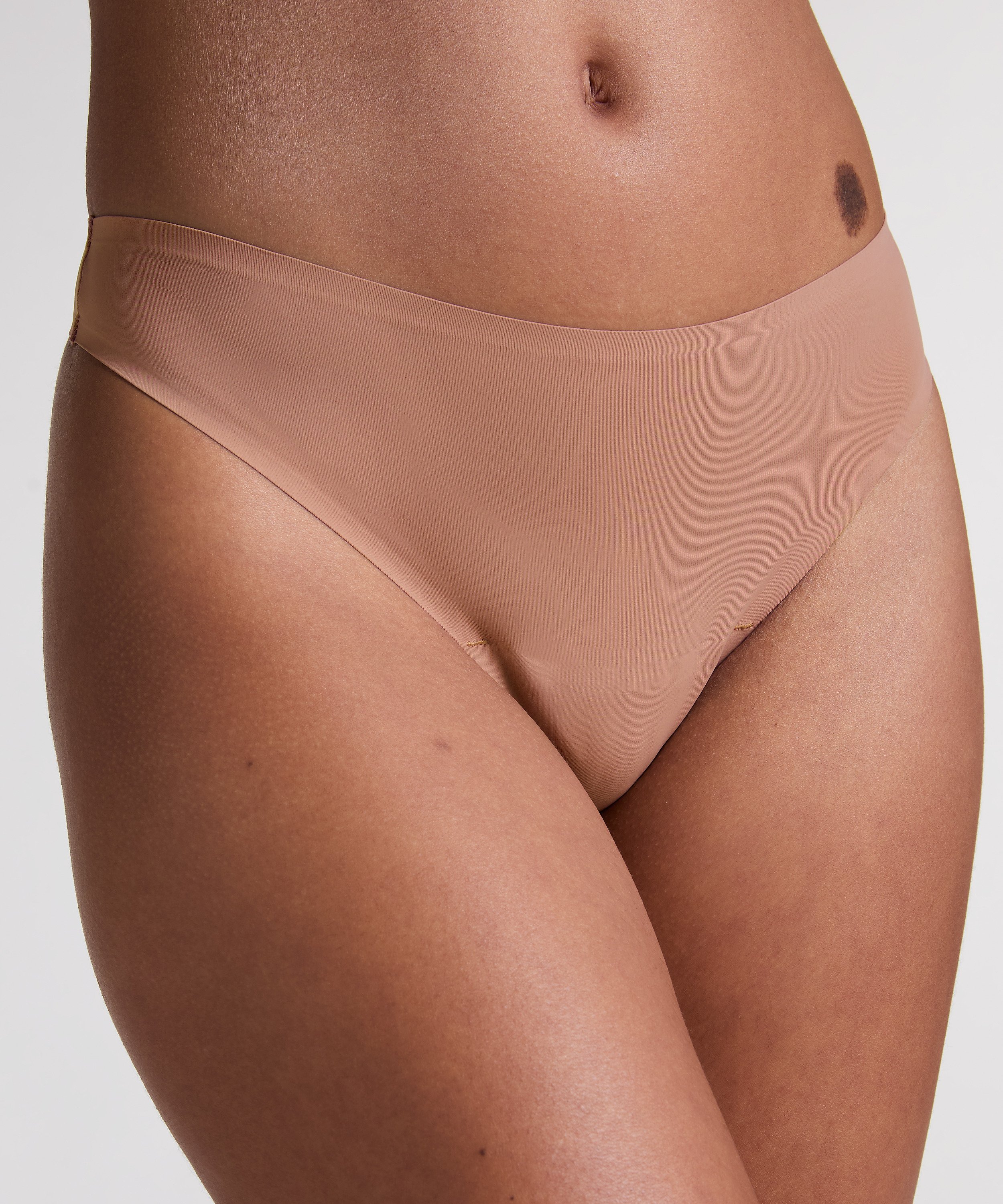 Invisible thong basic, Brown, main