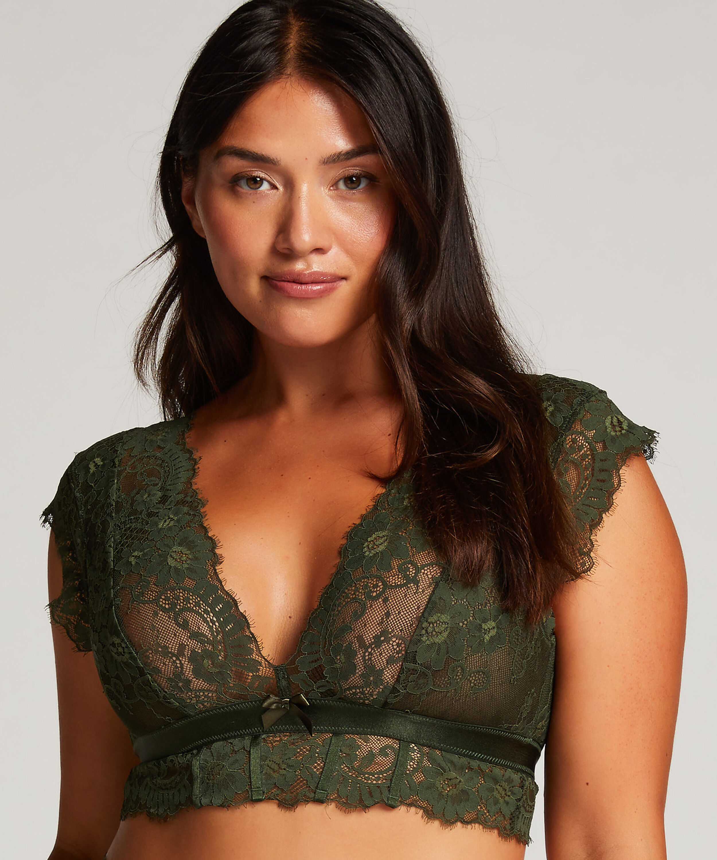 Catrin Bralette, Green