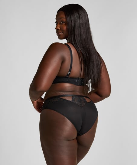 Kaiden Brazilian, Black