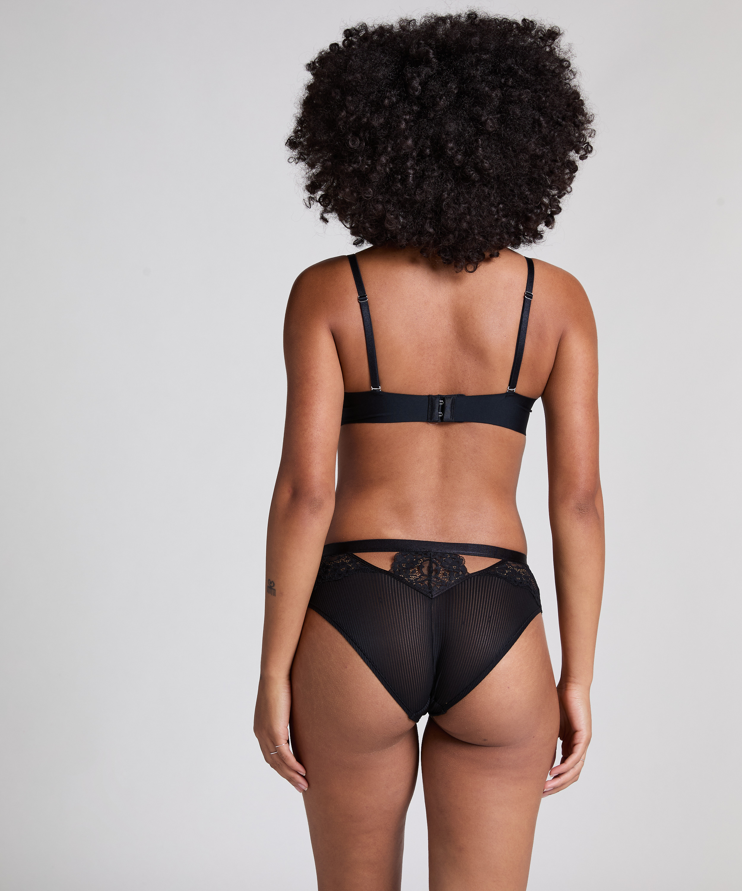 Kaiden Brazilian, Black, main