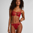 Milana Thong, Red