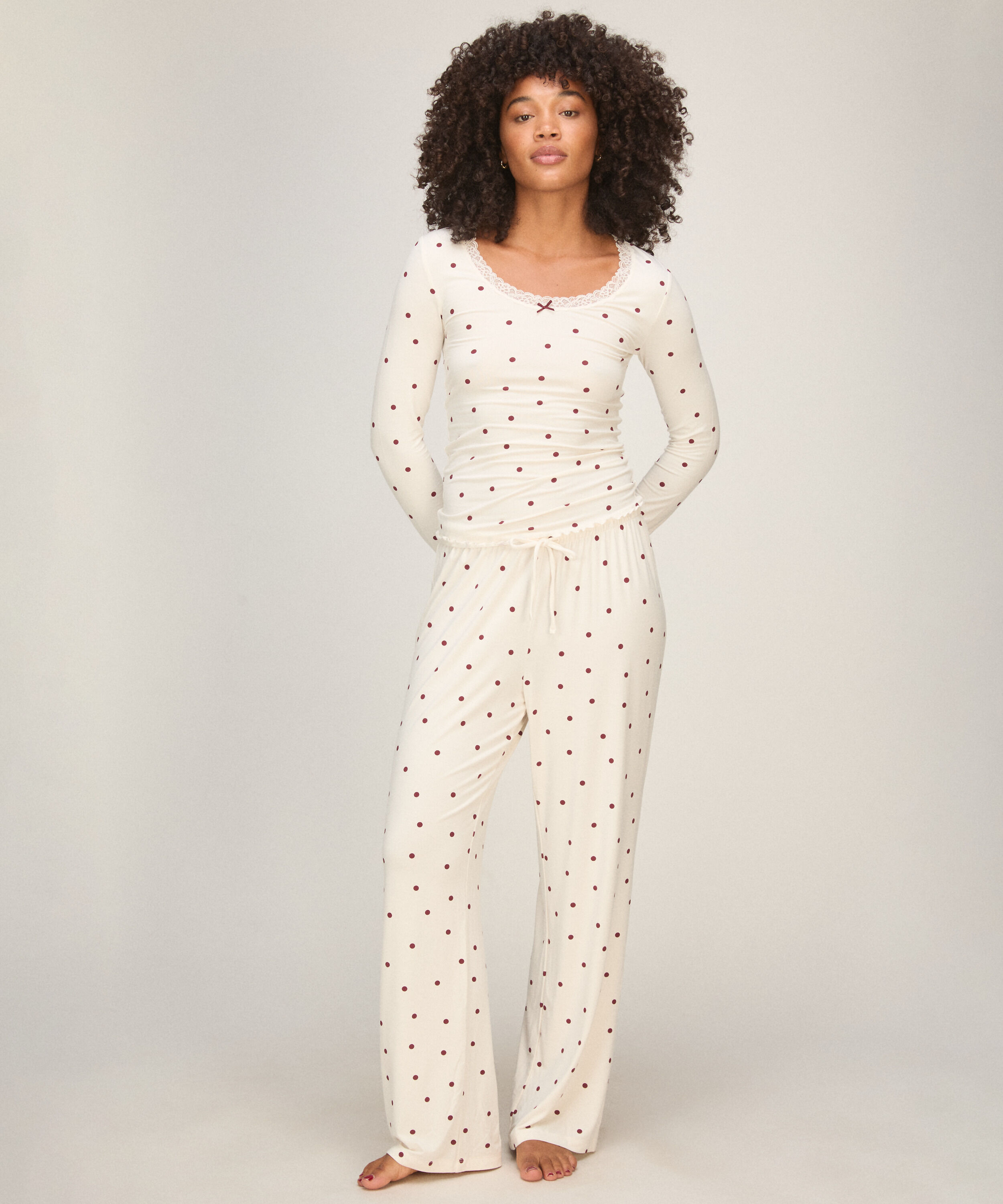 Top Lace Dot, White
