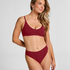 Dianne Brazilian, Red