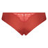 Yumi Brazilian, Red