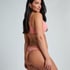 Lola Thong, Pink