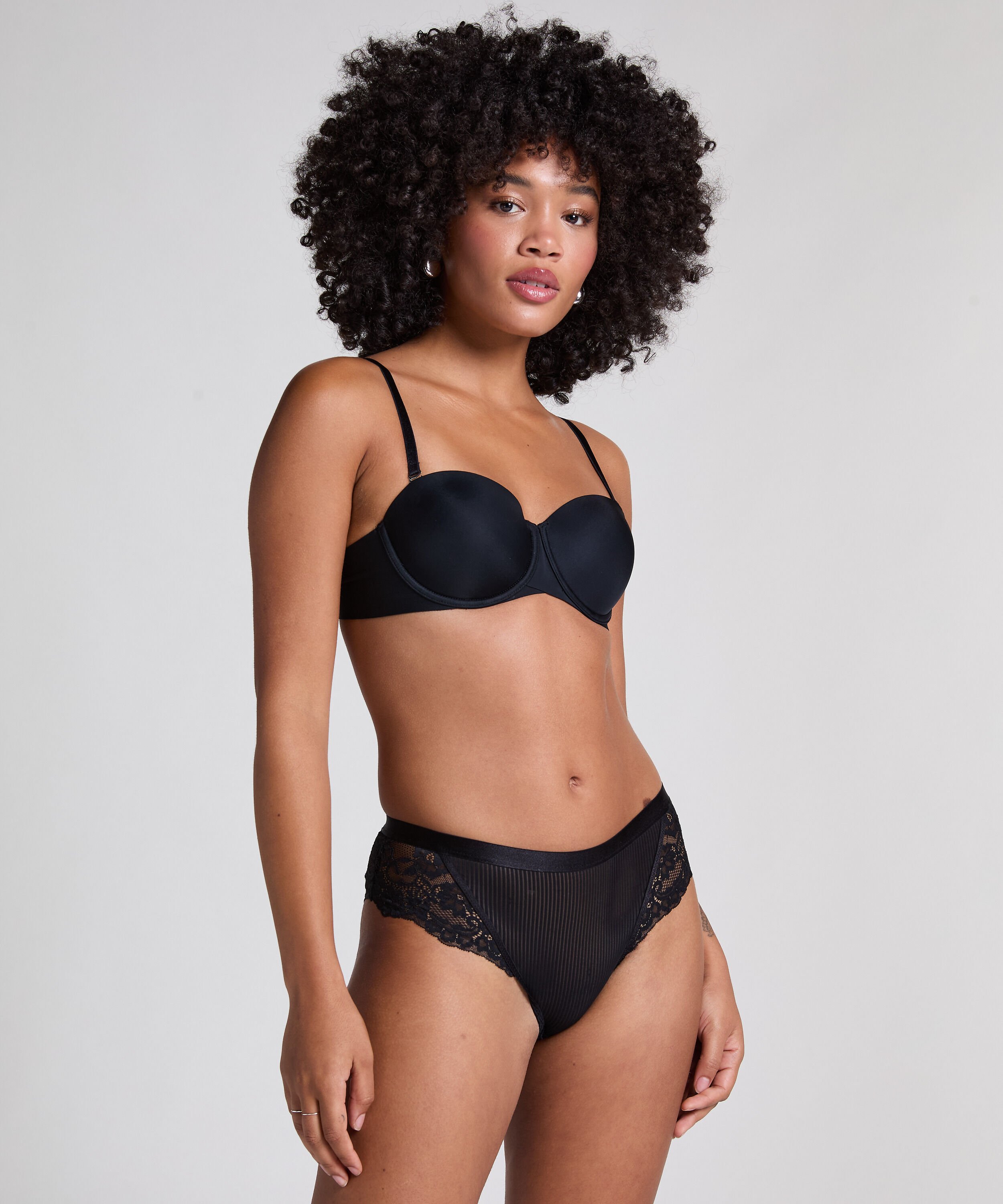 Kaiden Brazilian, Black