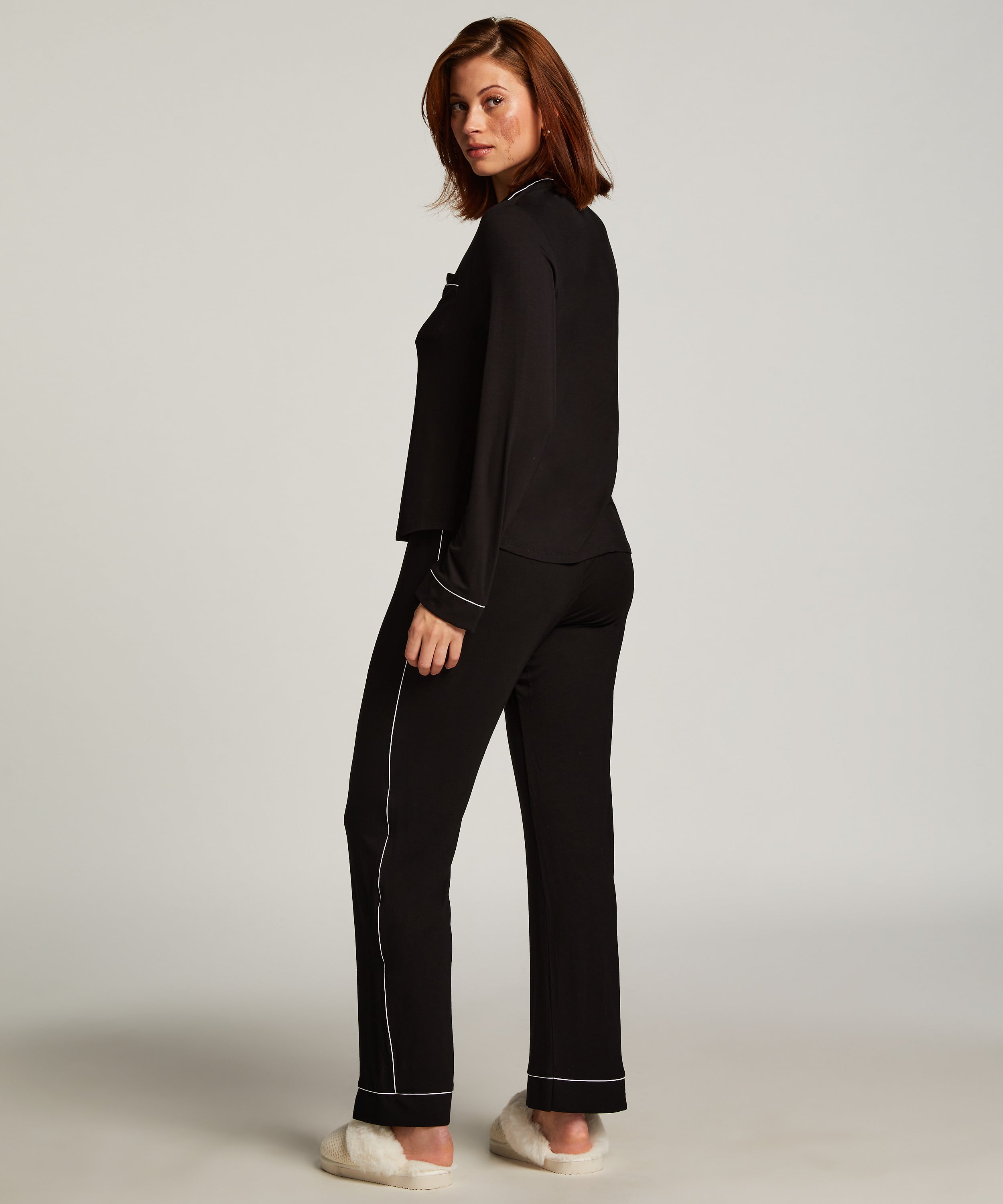 Essential Jersey Long-Sleeved Jacket, Black, main