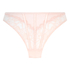 Ali Thong, Pink