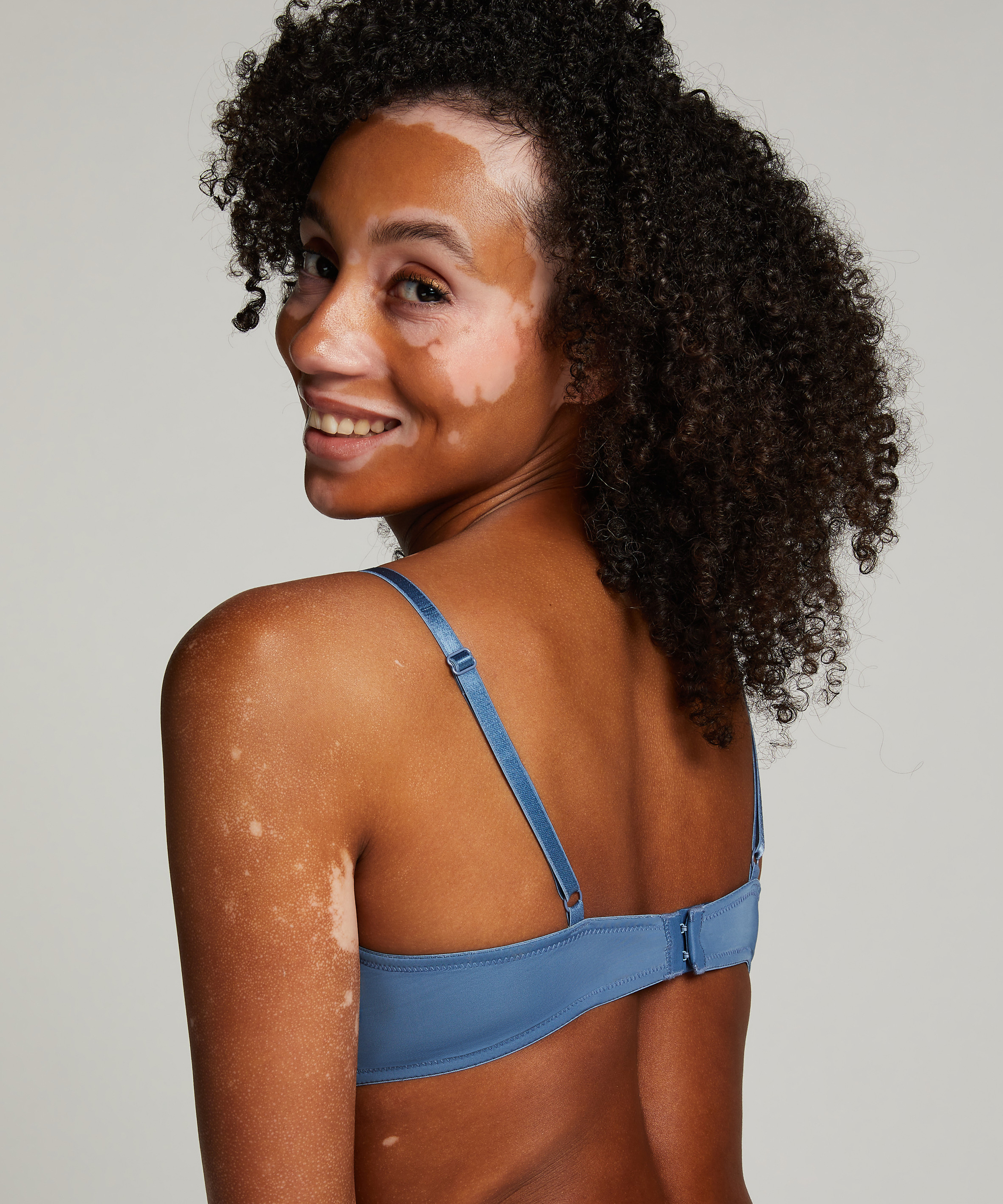 Plunge Padded Underwired Bra, Blue, main