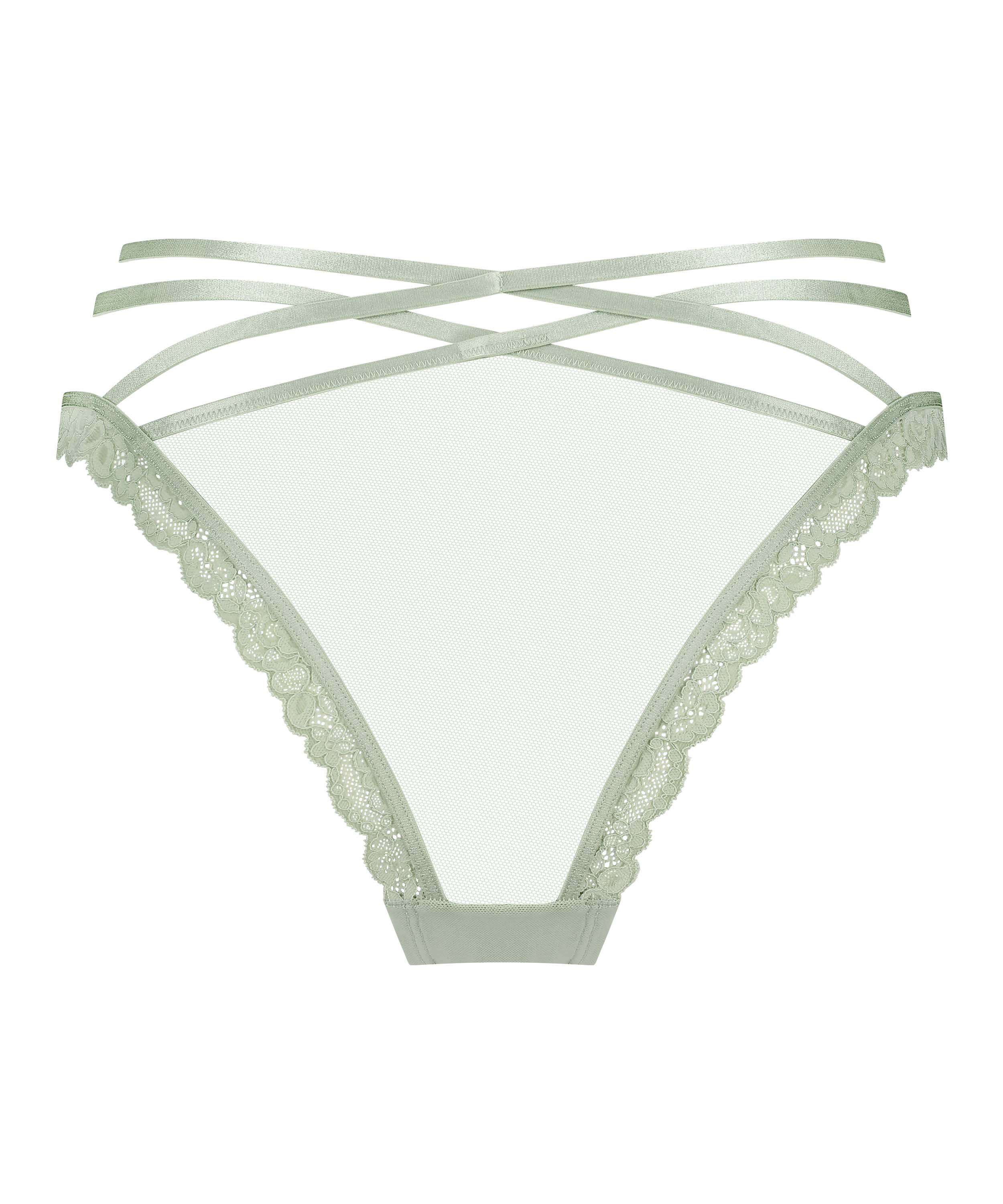 Janine Brazilian, Green, main