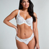 Thong Daisy, White
