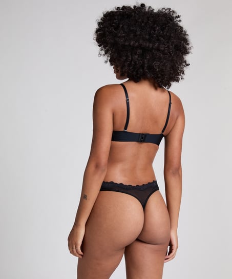 Hazel Thong, Black