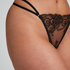 Felicia Thong, Black