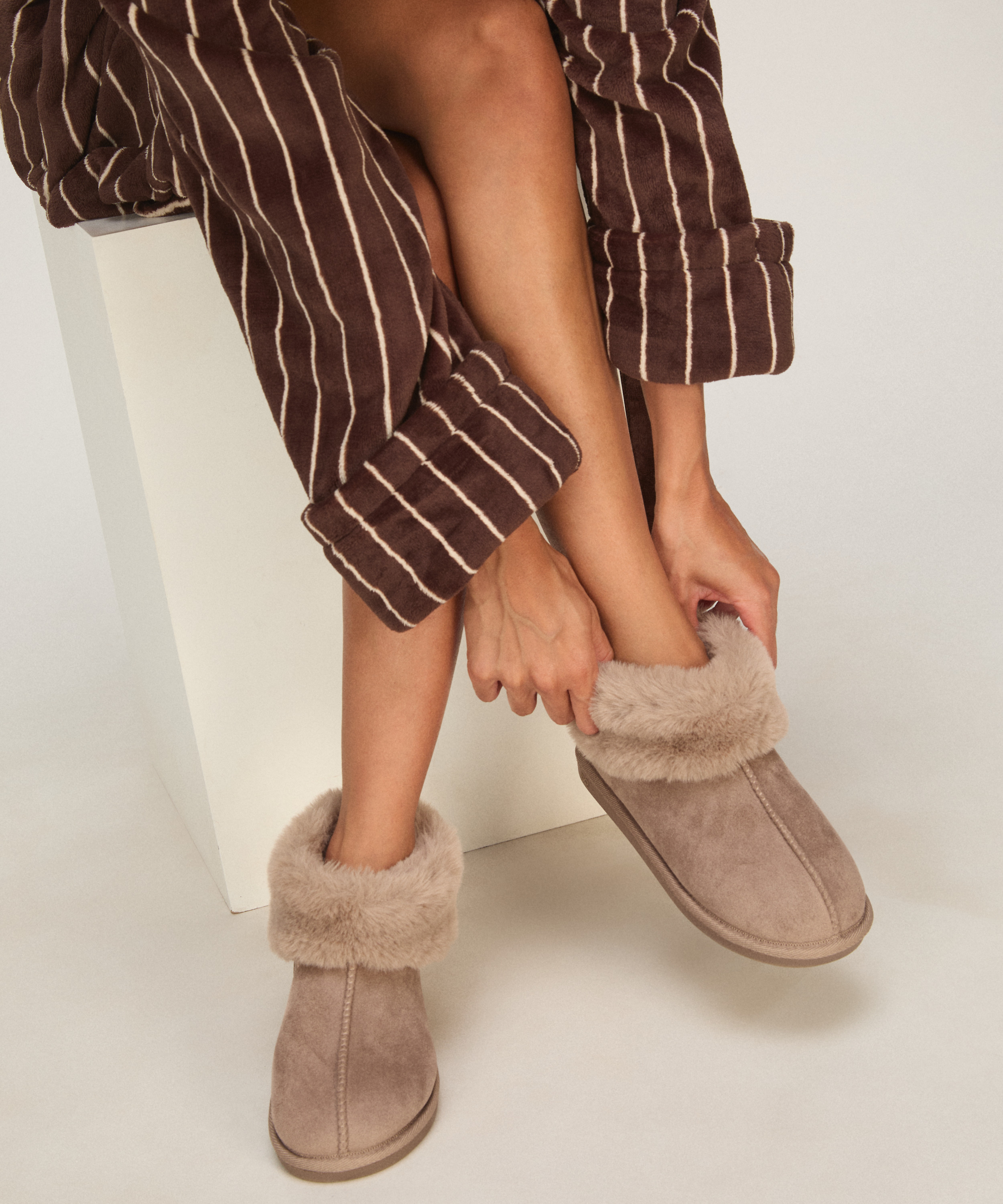 Slipper Boot Faux Suede, Gray, main