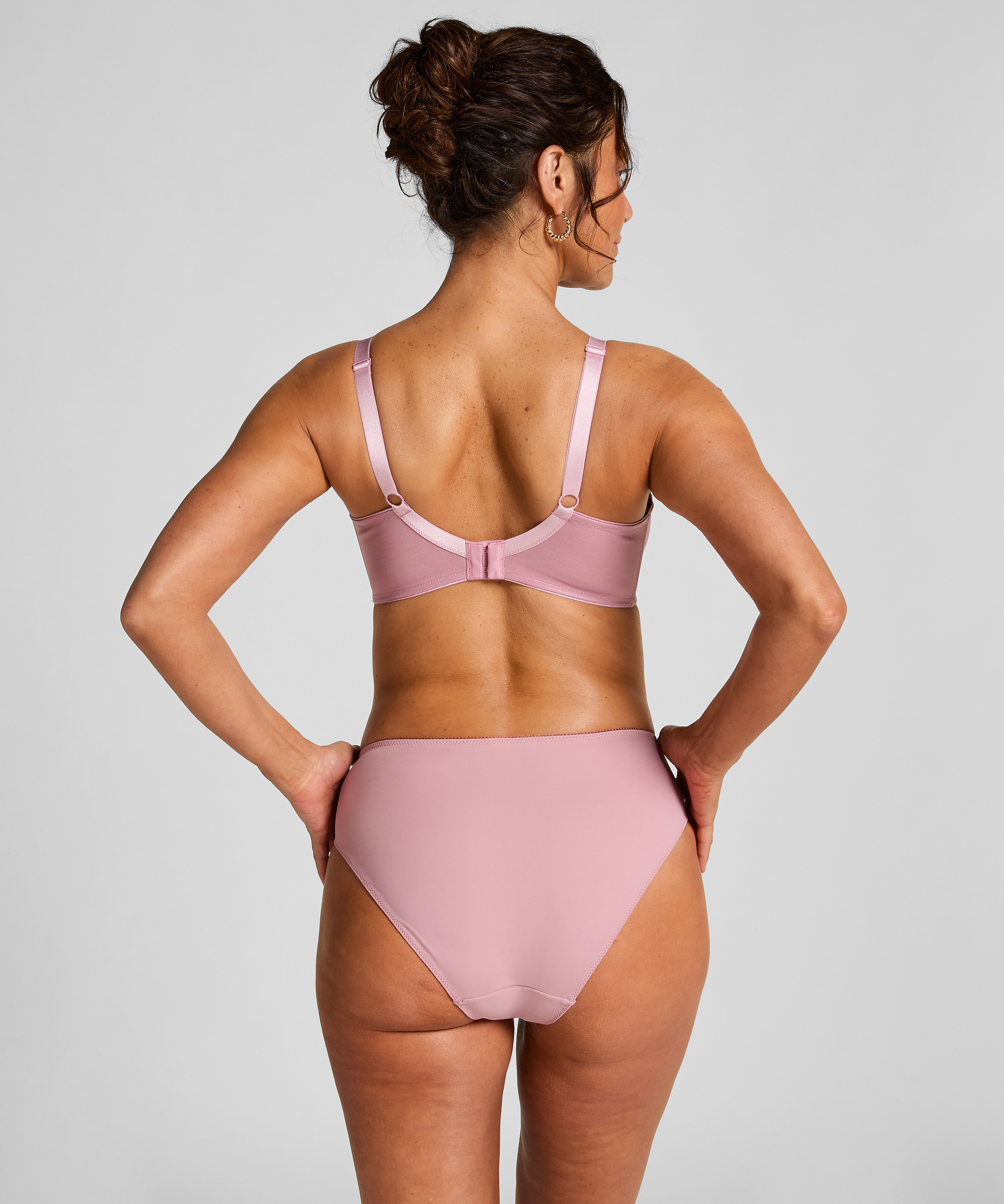 Nina Non-Padded Underwired Minimizer Bra, Pink, main